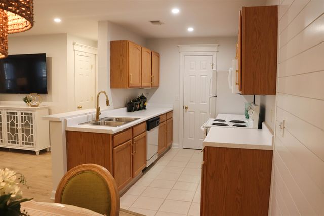 4384 Daphne Ln Unit C, Murrells Inlet, SC 29576