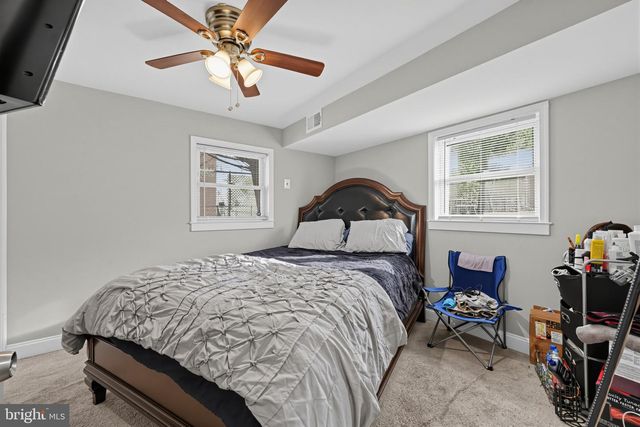 1322 IRON FORGE RD, District Heights, MD 20747