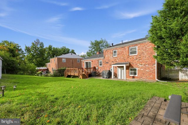 1322 IRON FORGE RD, District Heights, MD 20747