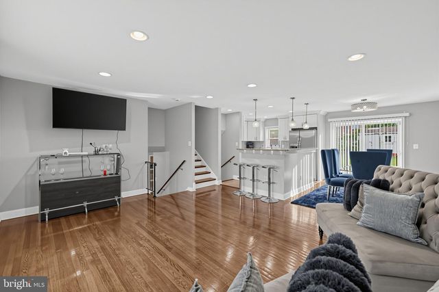 1322 IRON FORGE RD, District Heights, MD 20747