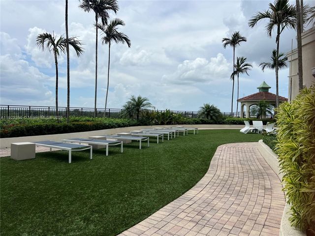 610 W Las Olas Blvd 914N, Fort Lauderdale, FL 33312