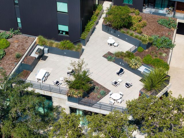 900 S 1st ST 320, Austin, TX 78704