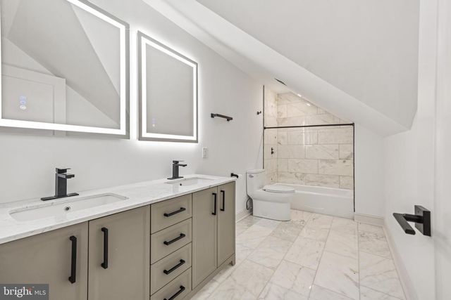 240 W EARLHAM TER, Philadelphia, PA 19144