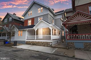 240 W EARLHAM TER, Philadelphia, PA 19144