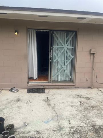 1202 YVONNE STREET, Apopka, FL 32712