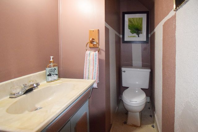 914 W Olive Street, Bloomington, IL 61701