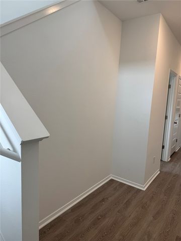 404 A W Cloud Drive, Siloam Springs, AR 72761