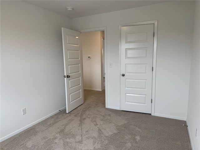 404 A W Cloud Drive, Siloam Springs, AR 72761