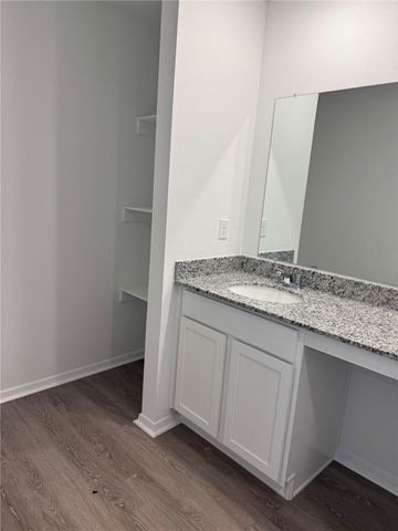 404 A W Cloud Drive, Siloam Springs, AR 72761