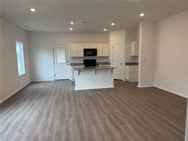 404 A W Cloud Drive, Siloam Springs, AR 72761