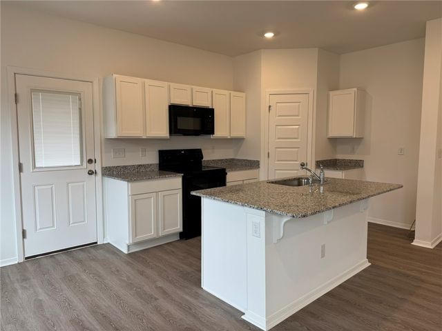 404 A W Cloud Drive, Siloam Springs, AR 72761