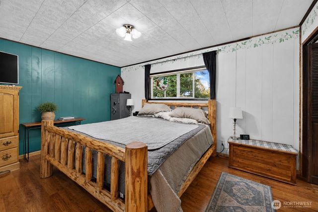 22588 Grip Road, Sedro Woolley, WA 98284