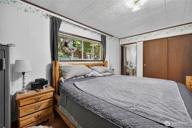 22588 Grip Road, Sedro Woolley, WA 98284