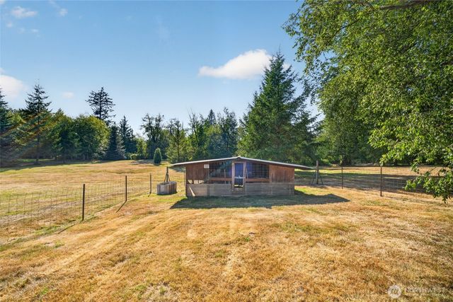 22588 Grip Road, Sedro Woolley, WA 98284