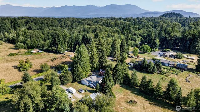 22588 Grip Road, Sedro Woolley, WA 98284