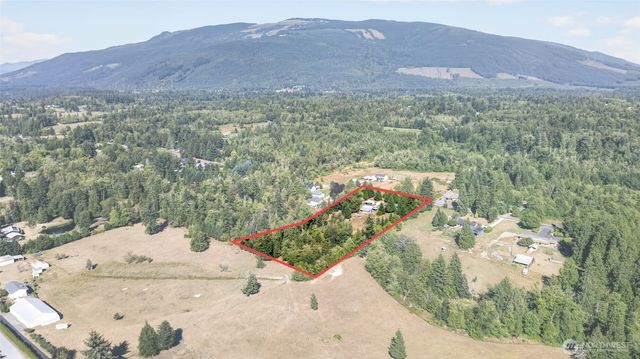22588 Grip Road, Sedro Woolley, WA 98284