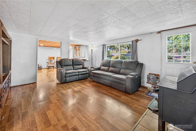 22588 Grip Road, Sedro Woolley, WA 98284