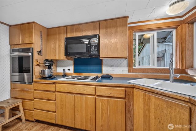 22588 Grip Road, Sedro Woolley, WA 98284