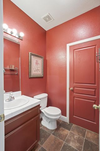 1612 Maduro Street, Tulare, CA 93274