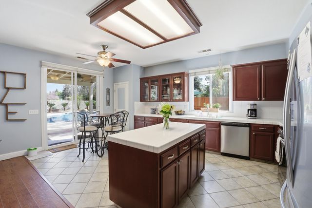 1612 Maduro Street, Tulare, CA 93274