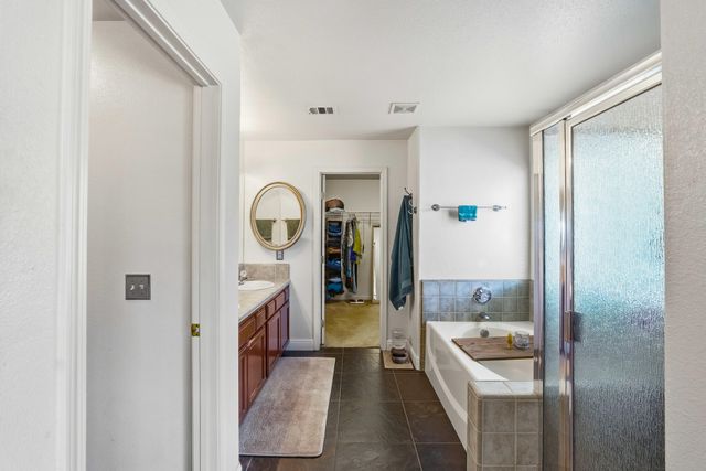 1612 Maduro Street, Tulare, CA 93274