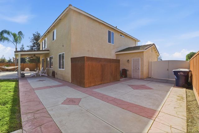 1612 Maduro Street, Tulare, CA 93274