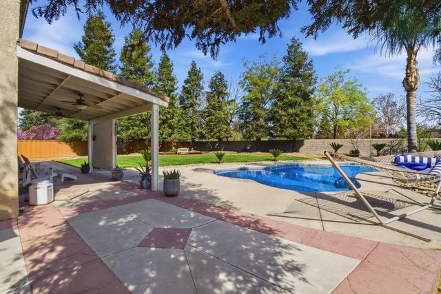 1612 Maduro Street, Tulare, CA 93274