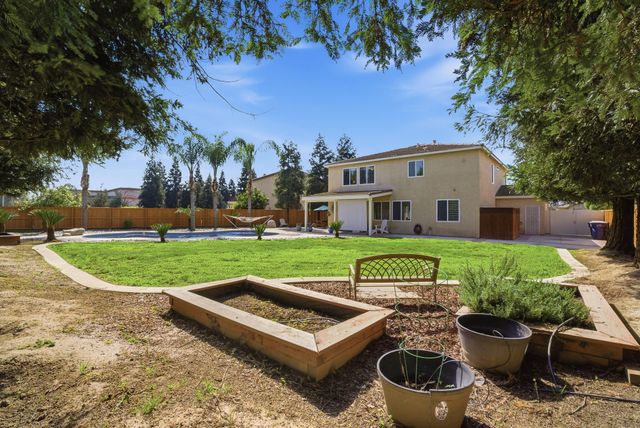 1612 Maduro Street, Tulare, CA 93274