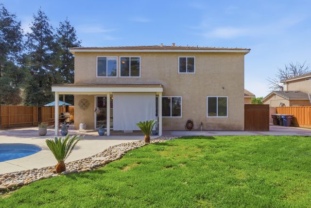 1612 Maduro Street, Tulare, CA 93274