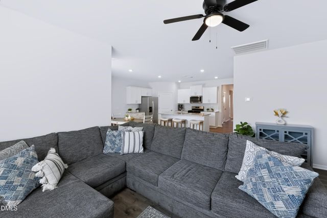 664 Starfall Road, Graham, NC 27253