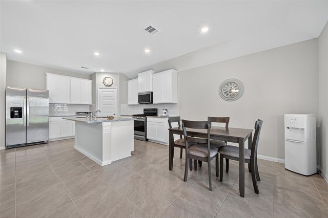 2322 E Winding Pines Drive, Tomball, TX 77375