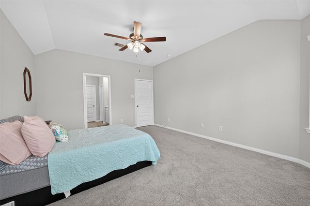 2322 E Winding Pines Drive, Tomball, TX 77375