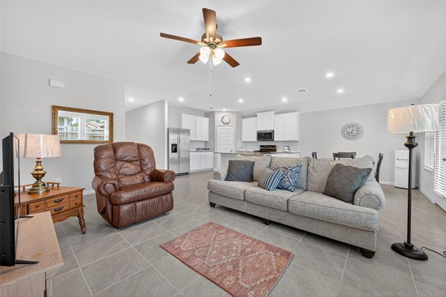 2322 E Winding Pines Drive, Tomball, TX 77375