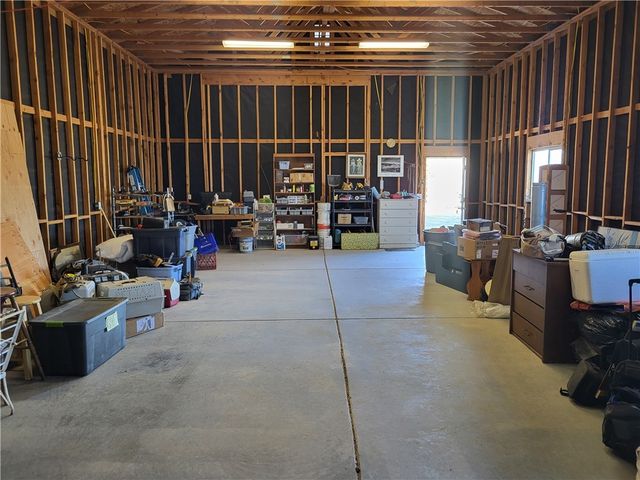 30065 N Stillwater Drive, Meadview, AZ 86444