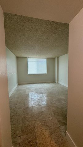 919 Hillcrest Dr 201, Hollywood, FL 33021