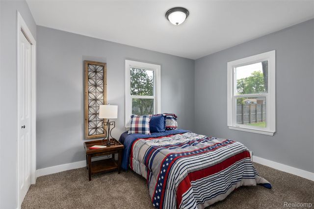 32443 Florence Street, Garden City, MI 48135