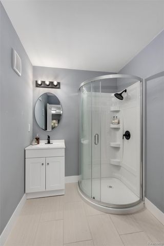 32443 Florence Street, Garden City, MI 48135