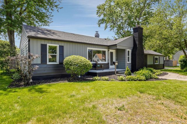 32443 Florence Street, Garden City, MI 48135