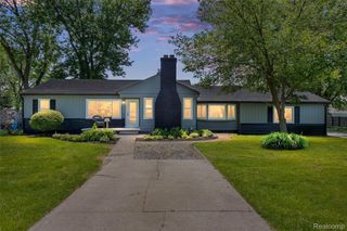 32443 Florence Street, Garden City, MI 48135