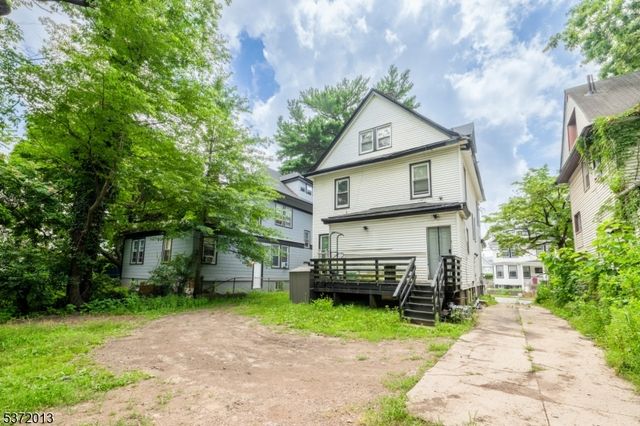 21 Beverly St, Newark City, NJ 07108