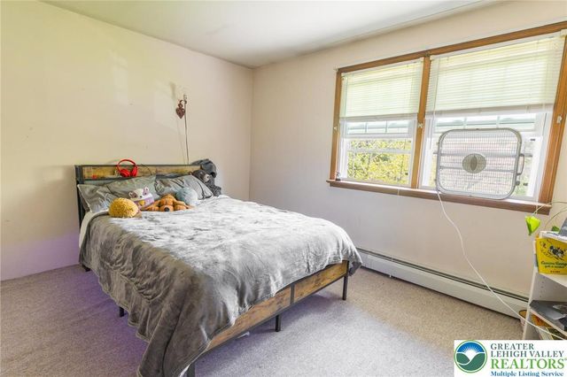 255 Park Drive, Nockamixon Twp, PA 18930
