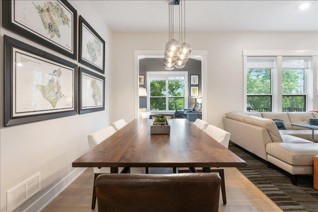 16377 Glory Lane, Eden Prairie, MN 55344