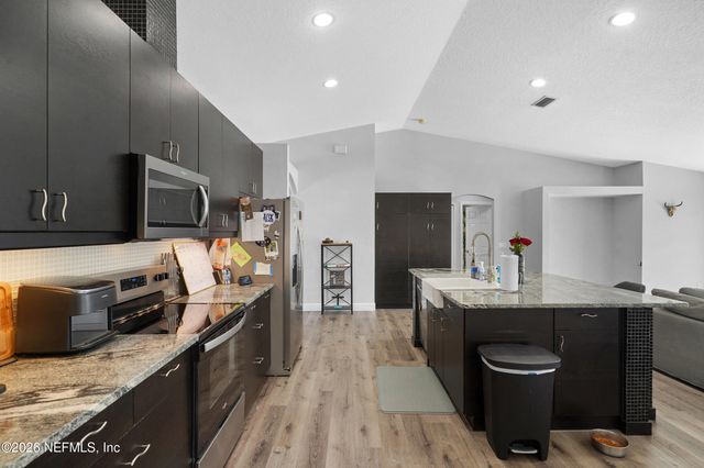 43 LANGDON Drive, Palm Coast, FL 32137