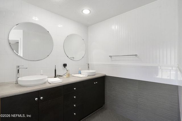 43 LANGDON Drive, Palm Coast, FL 32137