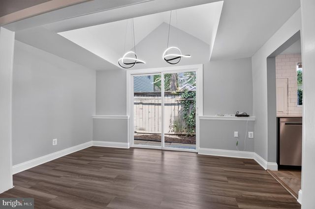 1727 FORESTVILLE RD, Edgewater, MD 21037