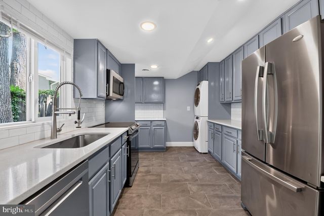 1727 FORESTVILLE RD, Edgewater, MD 21037