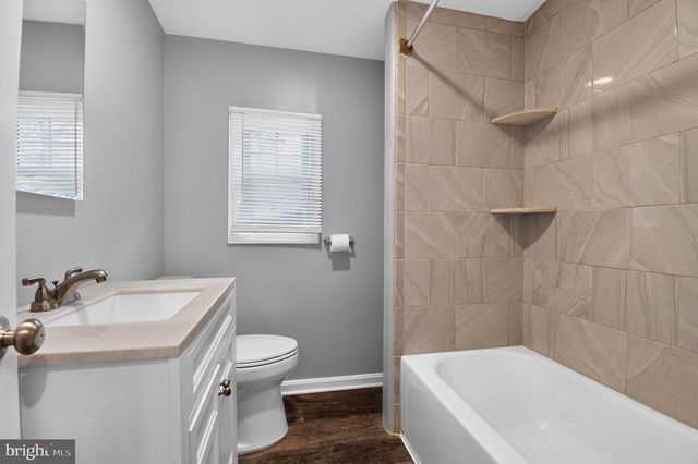 1727 FORESTVILLE RD, Edgewater, MD 21037