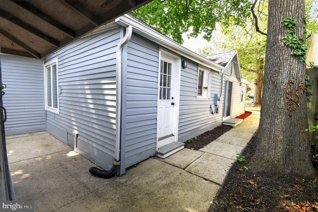 1727 FORESTVILLE RD, Edgewater, MD 21037