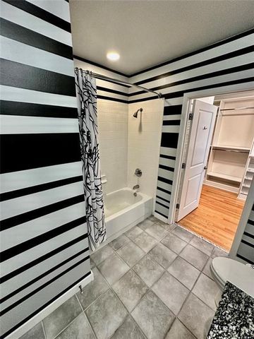 923 Peachtree Street NE 1324, Atlanta, GA 30309