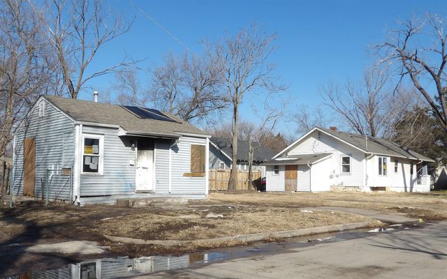 1747 S Santa Fe Ave, Wichita, KS 67211